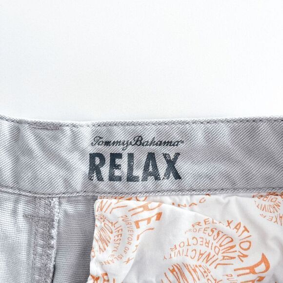 Tommy Bahama Mens Relax Cargo Shorts Tencel Light Gray Size 38 - Picture 4 of 9